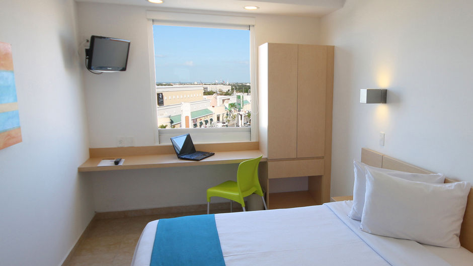 One Ciudad del Carmen Concordia Room