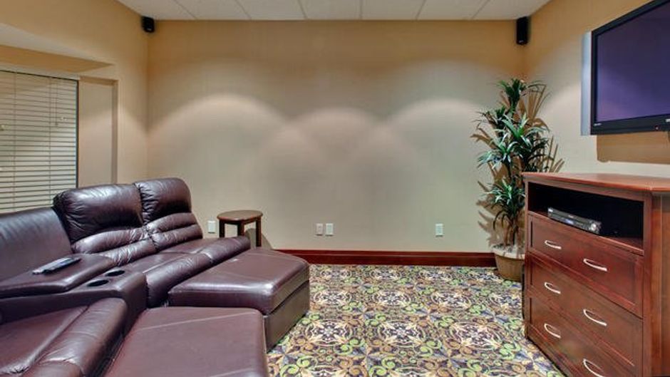 Staybridge Suites Recreation