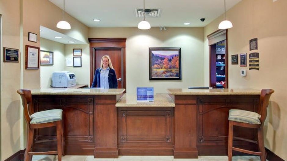 Staybridge Suites Lobby