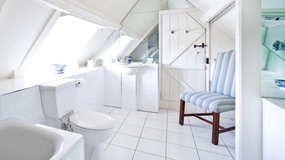 The Acorn Inn Suite