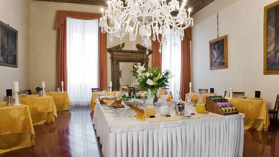 Palazzo Magnani Feroni Restaurant