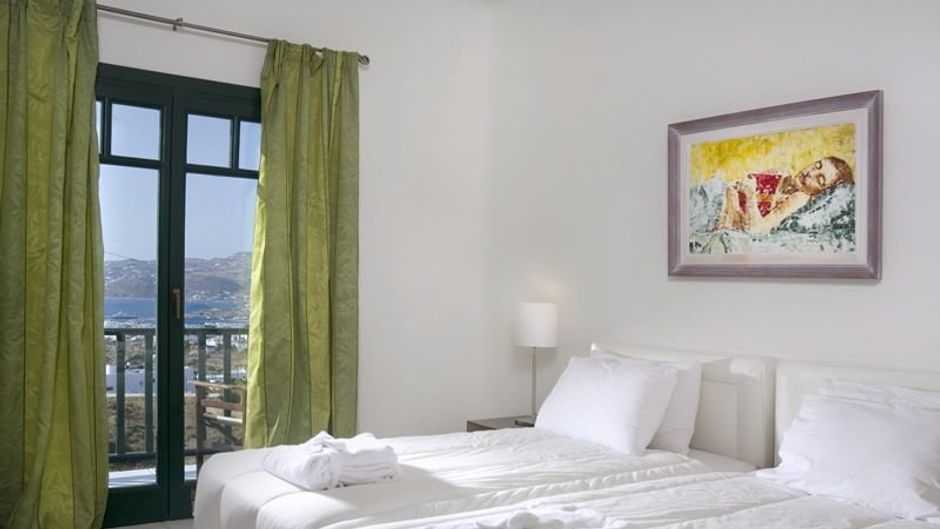 Tharroe of Mykonos Room