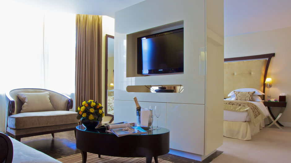 No. Ten Manchester Street Hotel Suite