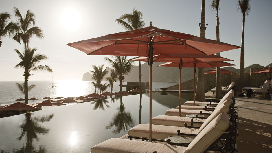 Hacienda Beach Club Residences Room