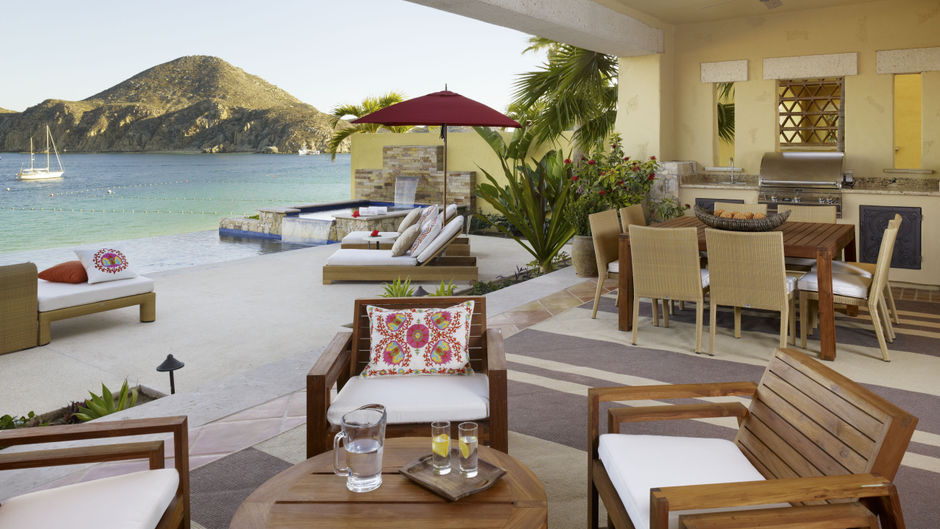 Hacienda Beach Club Residences Suite