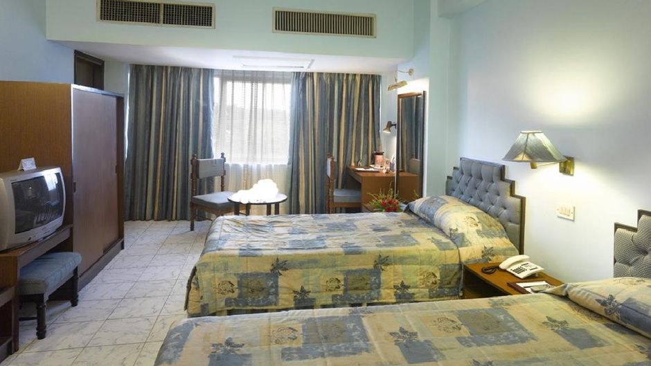 Park Prime Durgapur Room