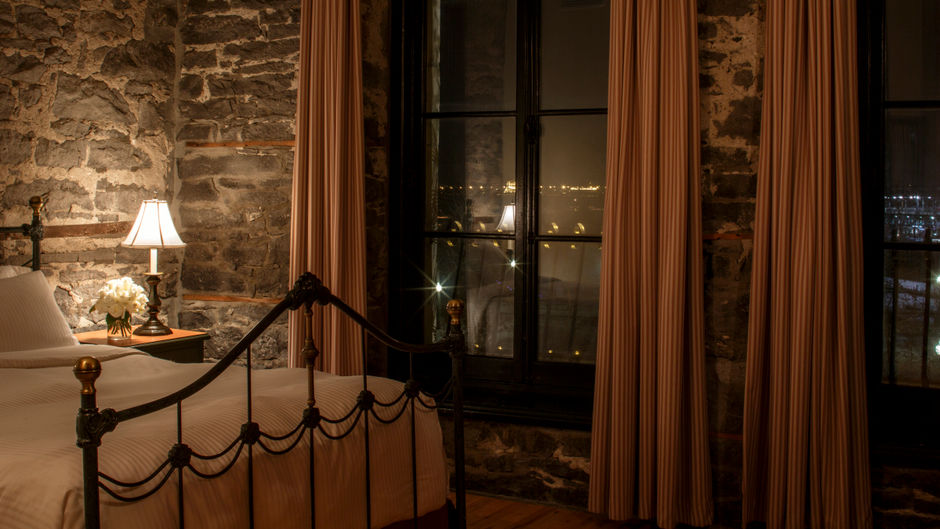 Auberge du Vieux-Port Room