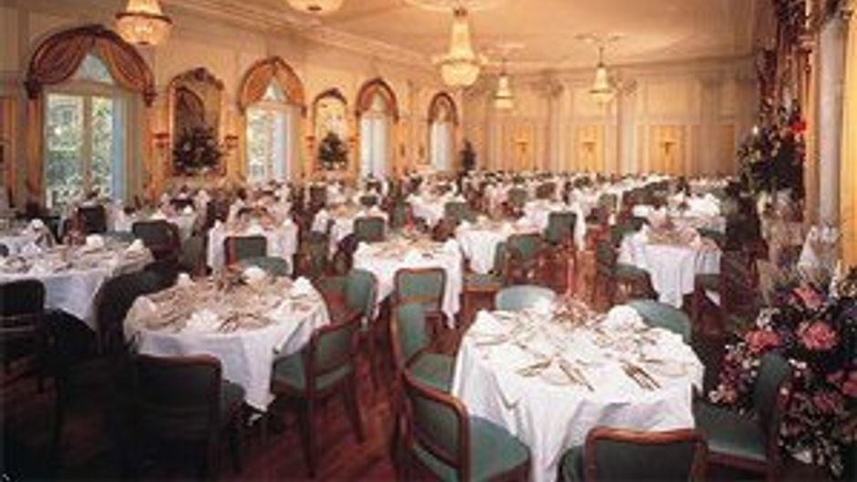 Europe Grand Hotel Ballroom