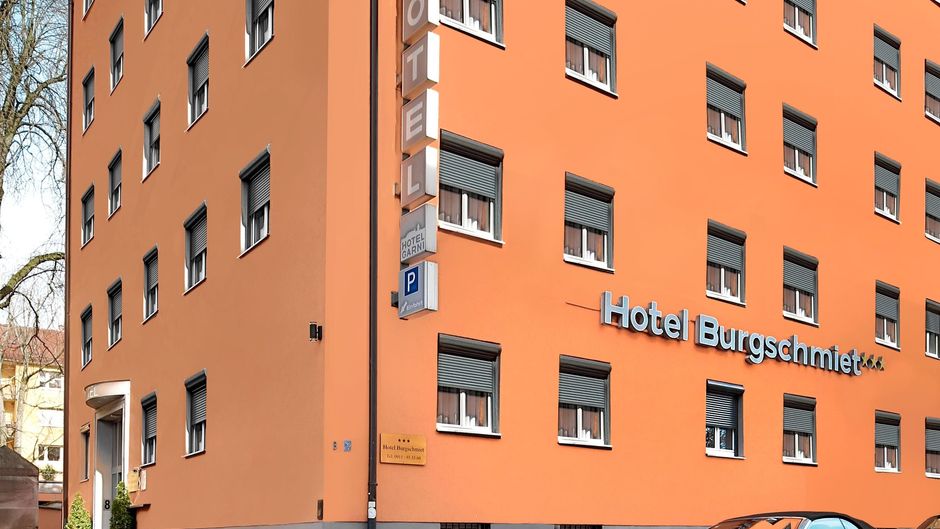 Hotel Burgschmiet Exterior