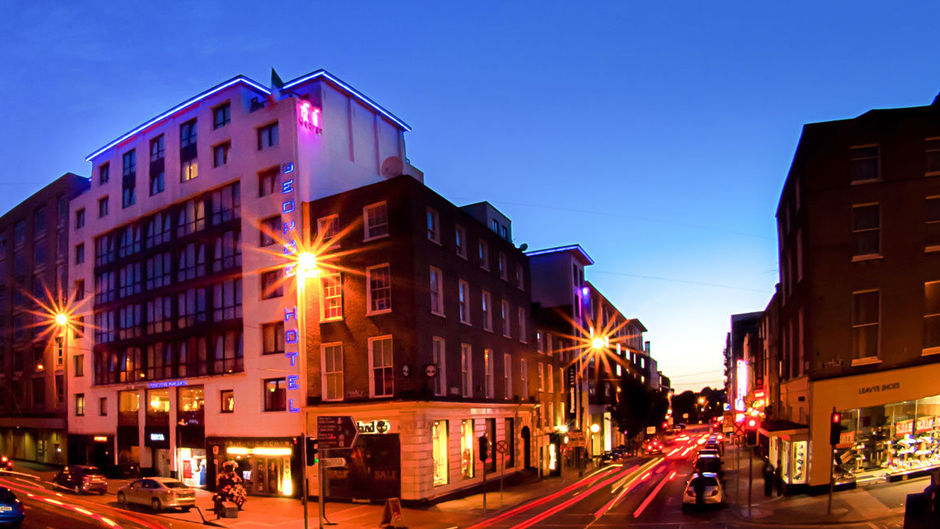 The George Boutique Hotel Exterior