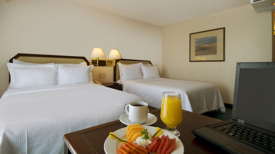 Fiesta Inn Mexicali Room
