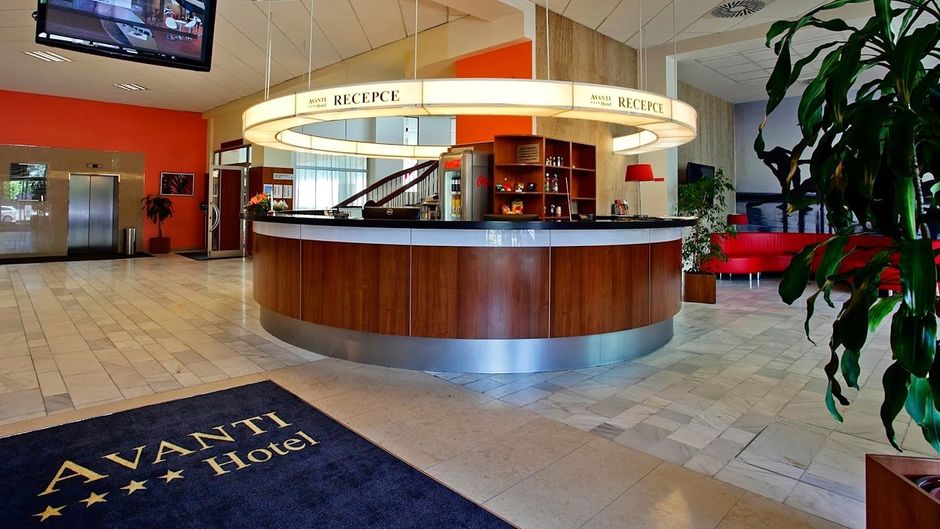 Hotel Avanti Lobby