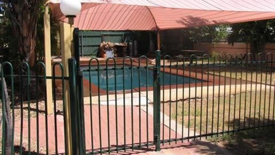 Townview Motel Pool
