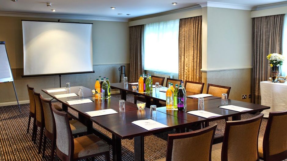 Hunley Hotel & Golf Club Meeting
