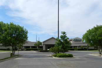 Ashmore Inn & Suites