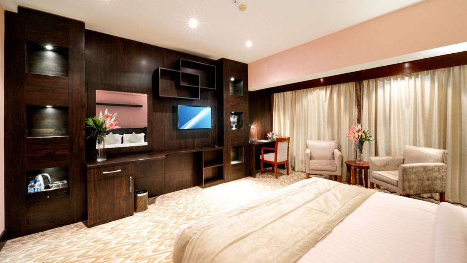 Plaza Inn Olaya Suite