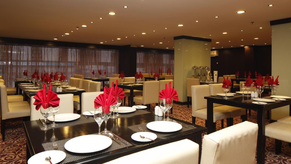 Plaza Inn Olaya Restaurant