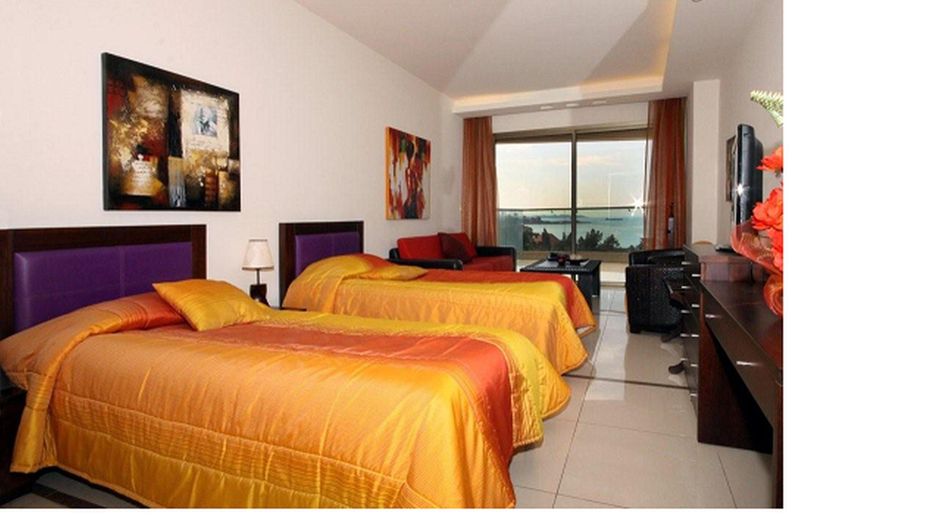 Hollywood Inn Boutique Hotel Room