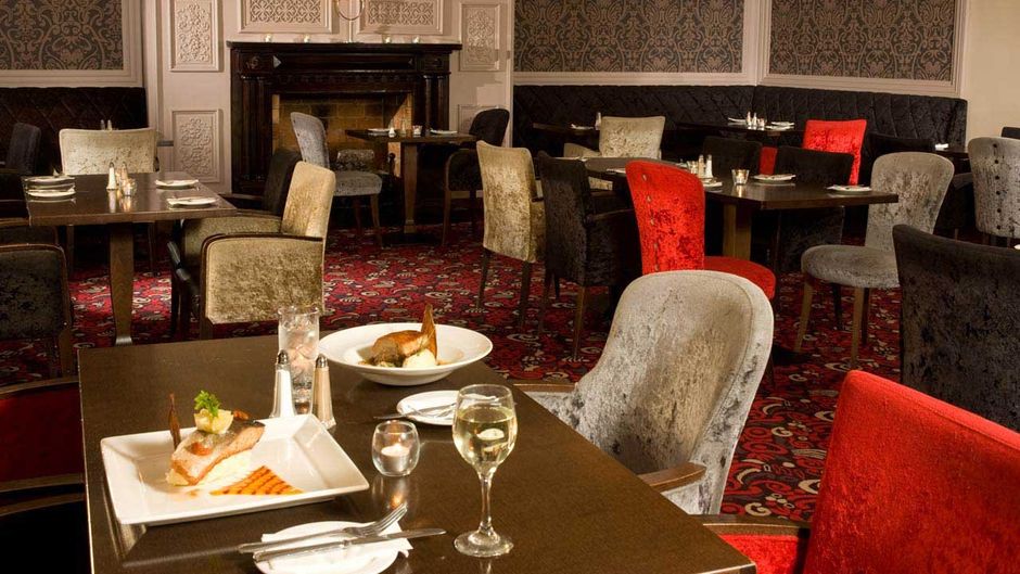 Green Isle Conference & Leisure Hotel Restaurant