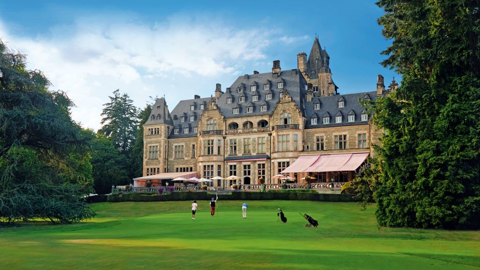 Schlosshotel Kronberg Exterior