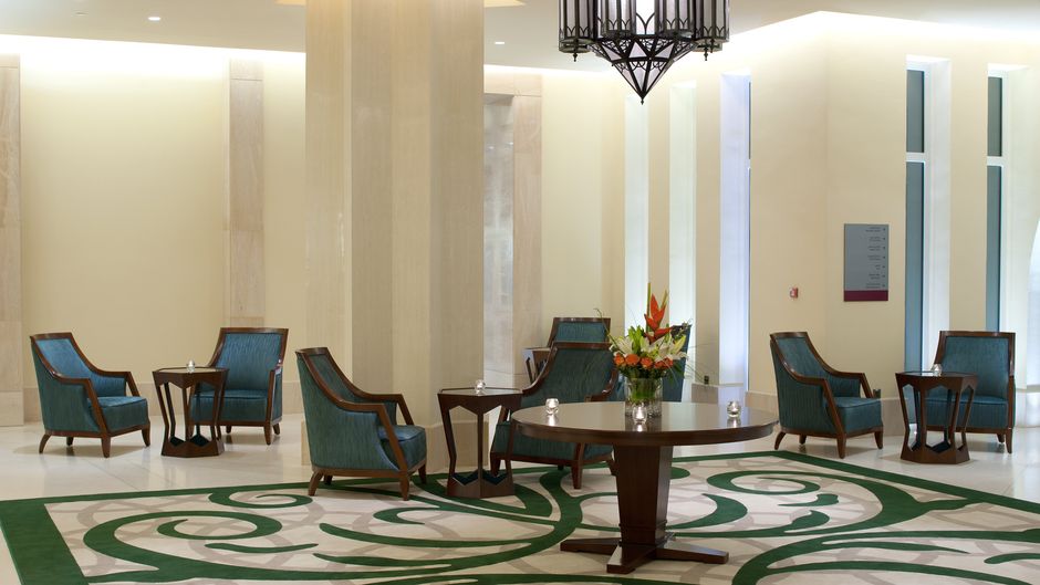 Crowne Plaza Duqm Lobby