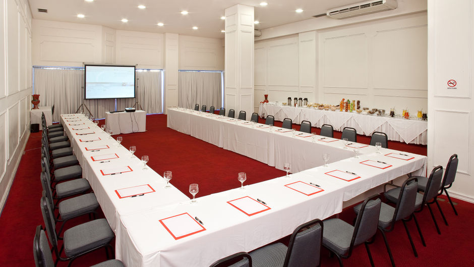 Hotel Boulevard Plaza Ballroom