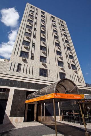 Hotel Boulevard Express