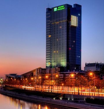 Holiday Inn Tianjin Riverside