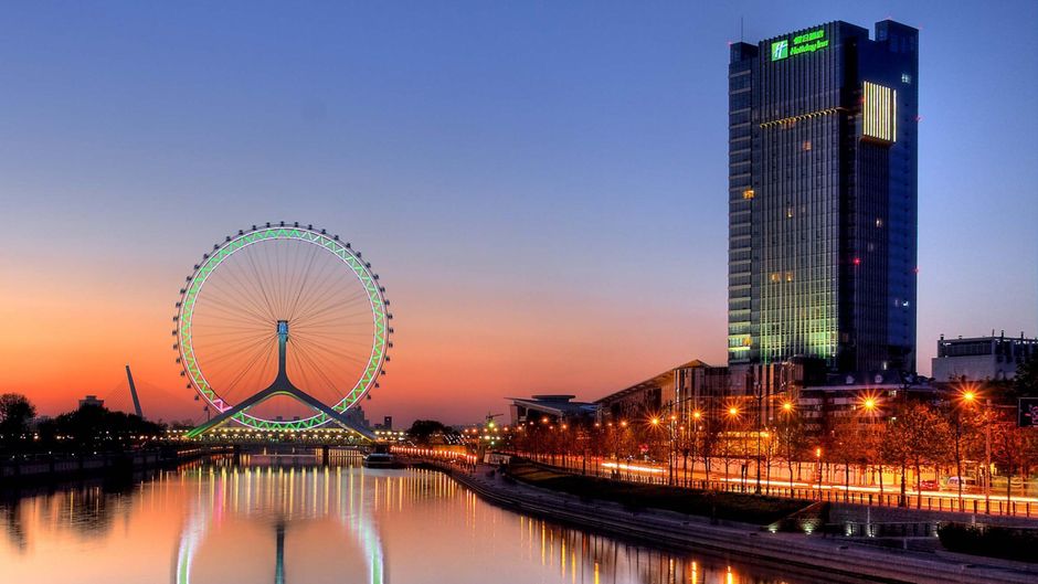Holiday Inn Tianjin Riverside Exterior