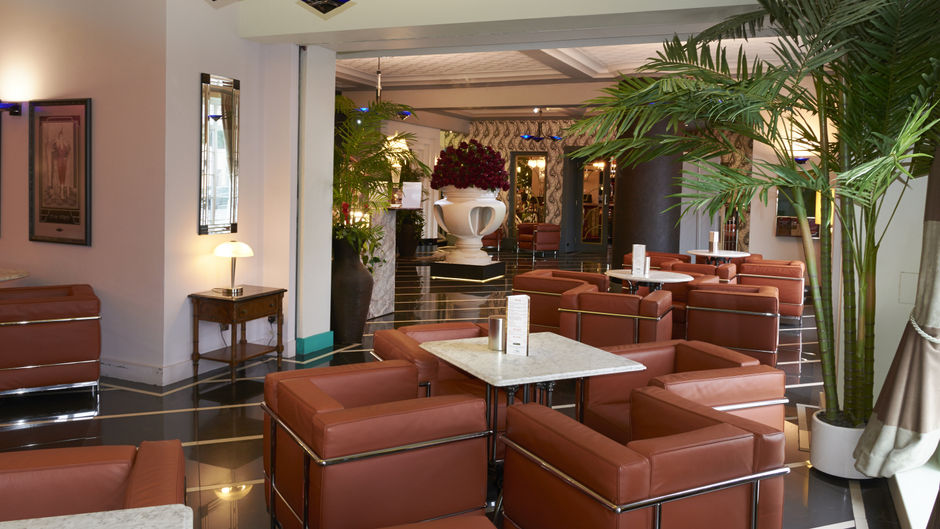 Earl of Doncaster Hotel Lobby