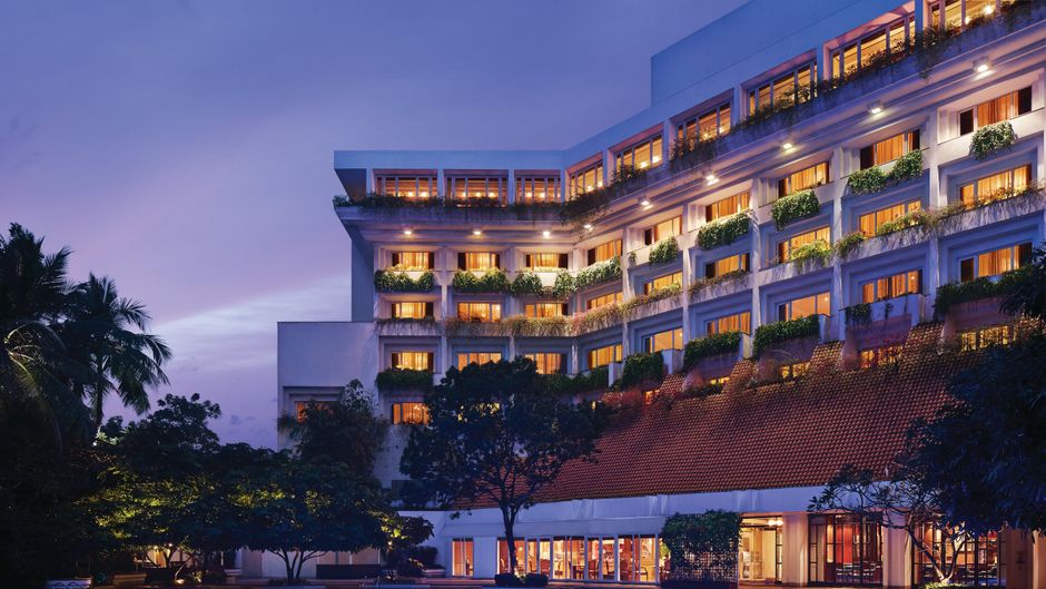 Taj Bengal Pool