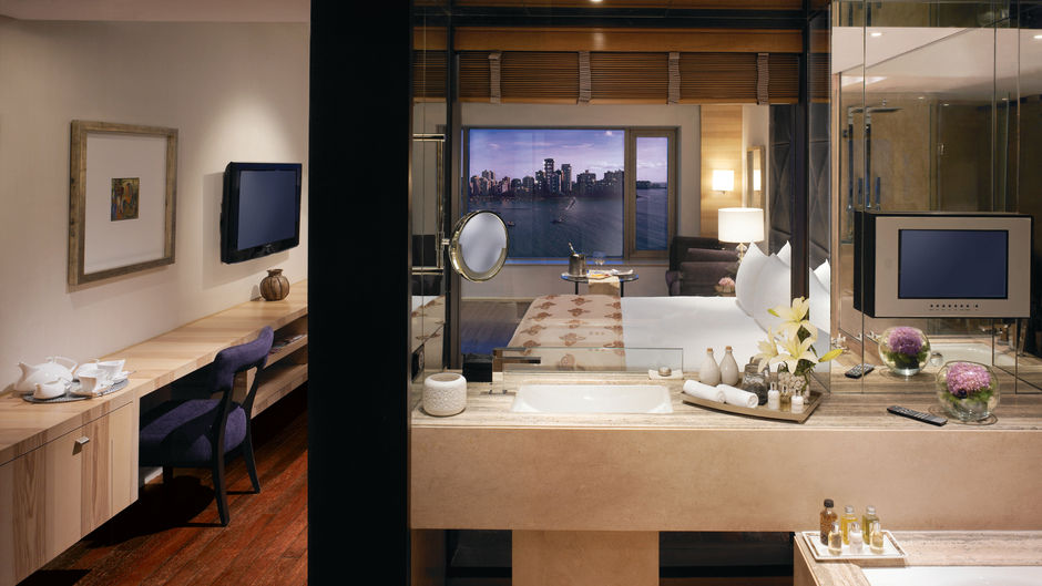 Taj Lands End Room