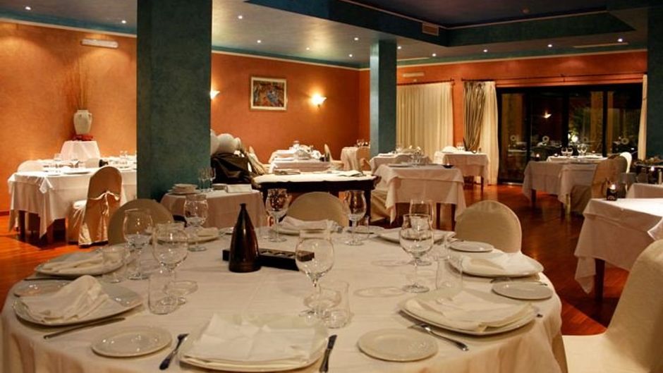 GeoVillage Wellness Resort & Convention Restaurant