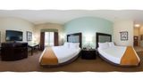 <b>Holiday Inn Express Hotel & Suites Room</b>. Virtual Tours powered by <a href="https://www.leonardoworldwide.com/" title="Leonardo Worldwide" target="_blank">Leonardo</a>.