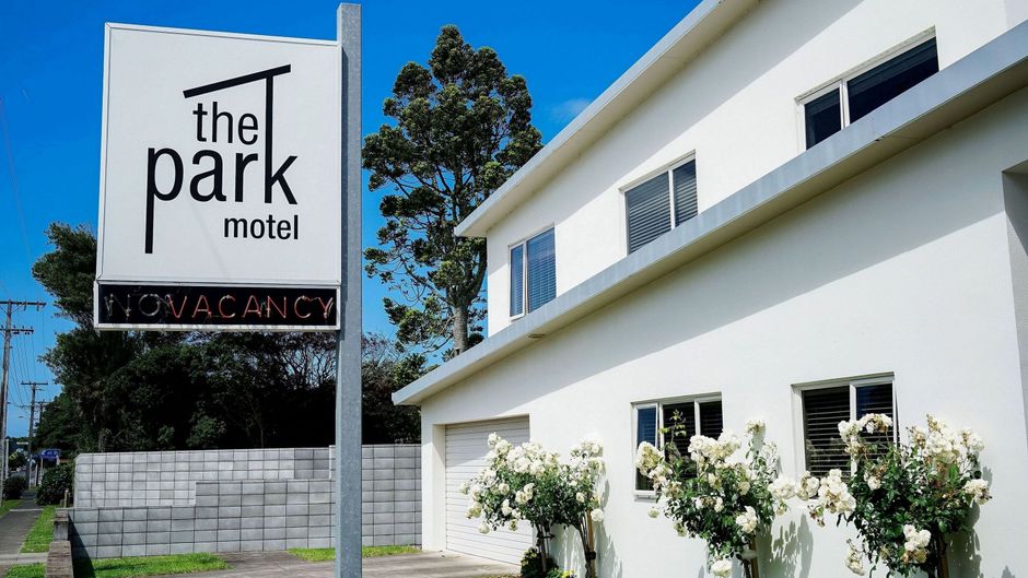 Park Motel Exterior