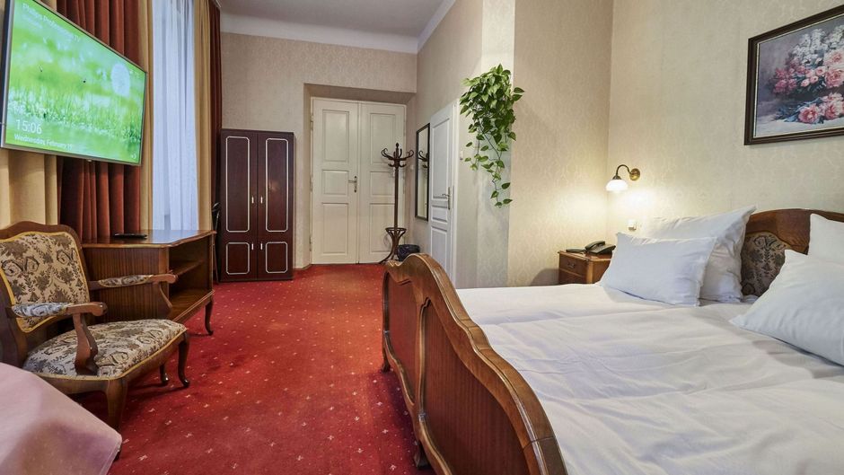 Pollera Hotel Room