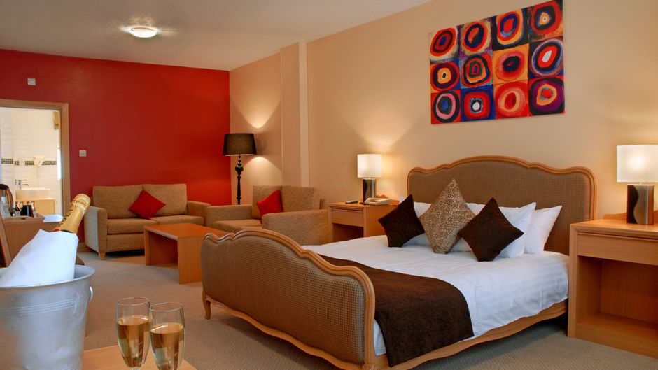 Antoinette Wimbledon Suite