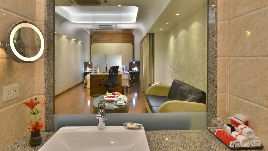 Vivanta Vadodara Room