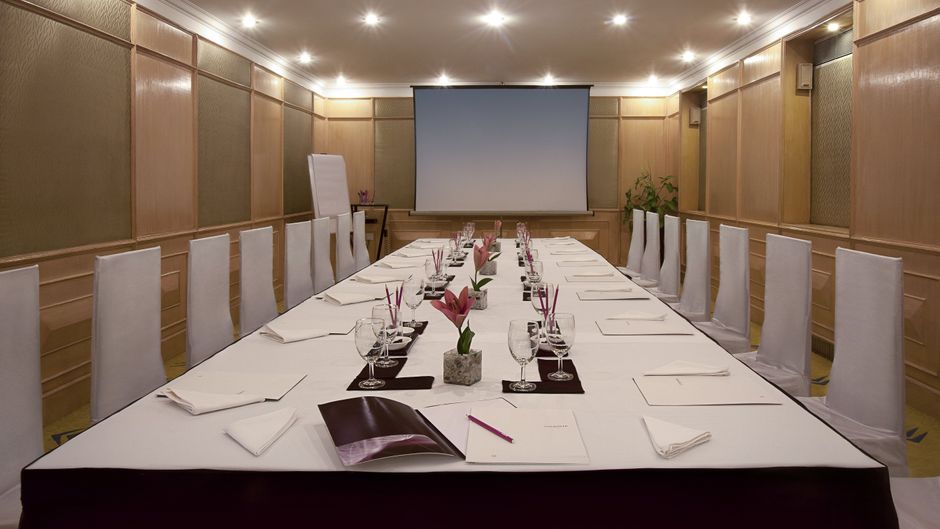 Vivanta by Taj - Ambassador Ballroom