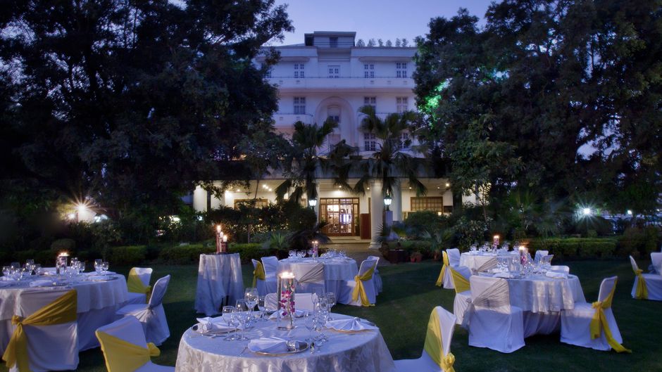 Vivanta by Taj - Ambassador Exterior