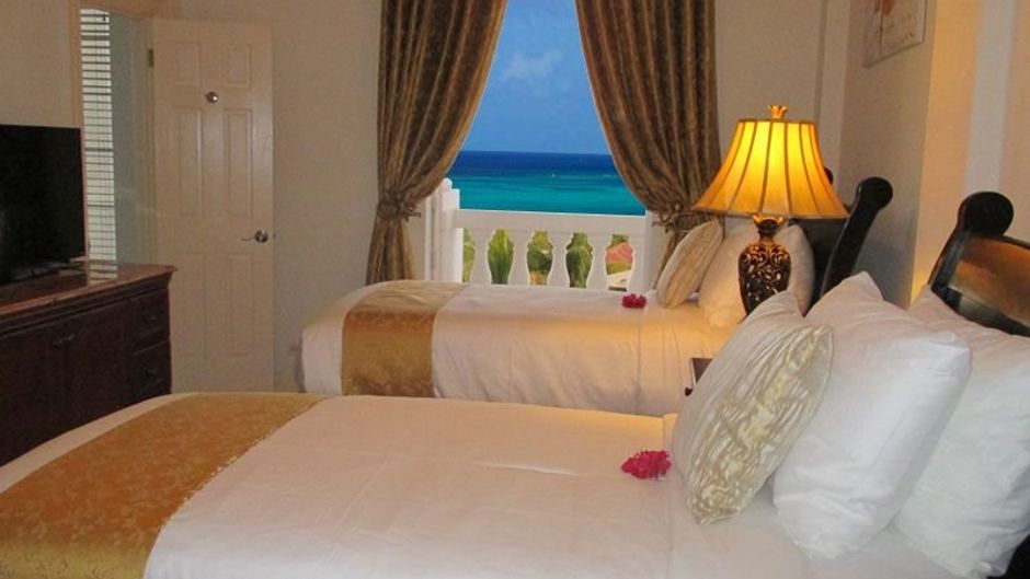 Ocean West Boutique Hotel Room
