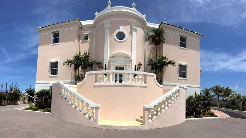 Ocean West Boutique Hotel Exterior