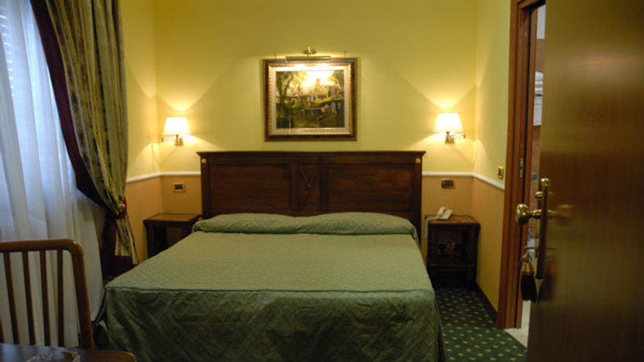 Aurora Garden Room