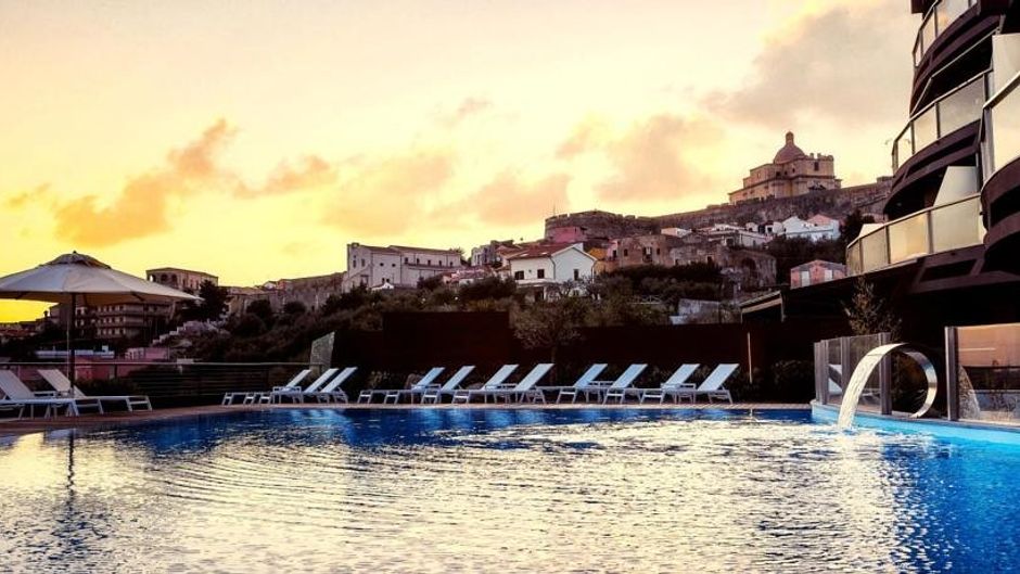 Eolian Hotel Milazzo Exterior