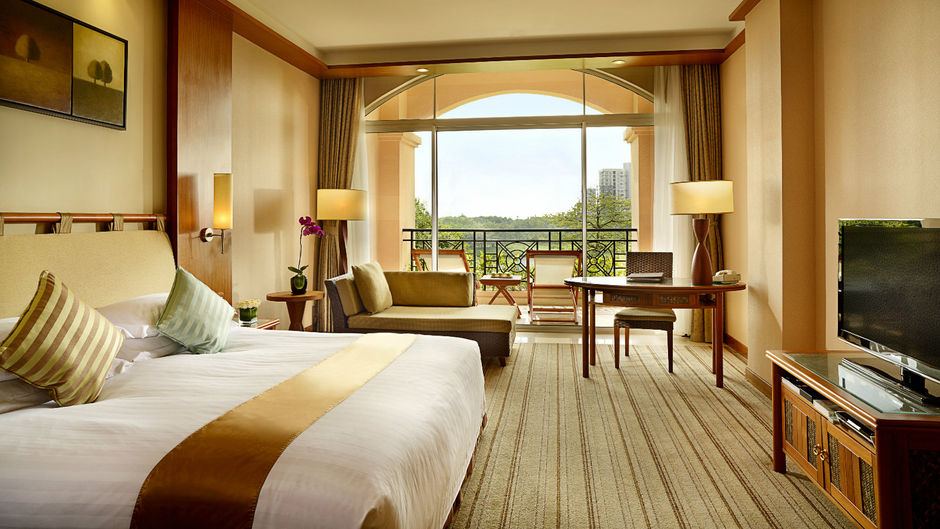 Hillview Dongguan Golf Resort Room