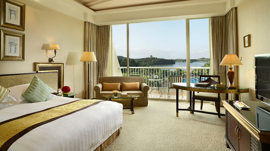 TANGLA Dongguan Royal Lagoon Room