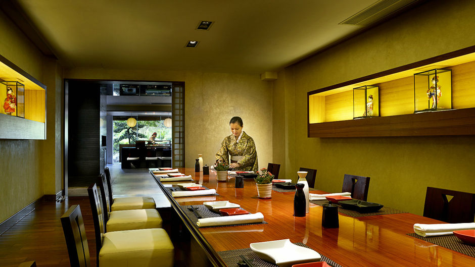 TANGLA Dongguan Royal Lagoon Restaurant
