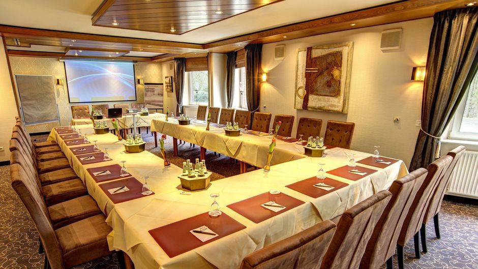 Hotel am Badersee Meeting