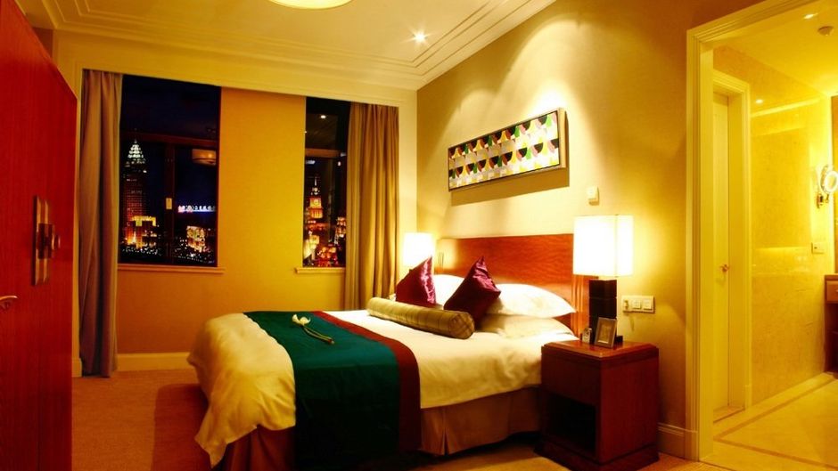 Broadway Mansions Room