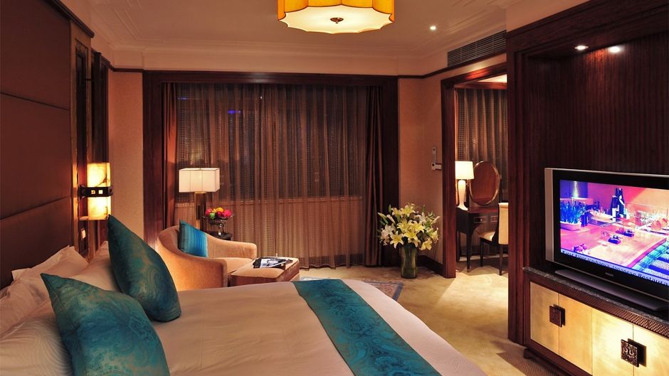 Broadway Mansions Suite
